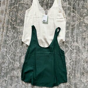 H&M Cream Sleeveless Top 2x